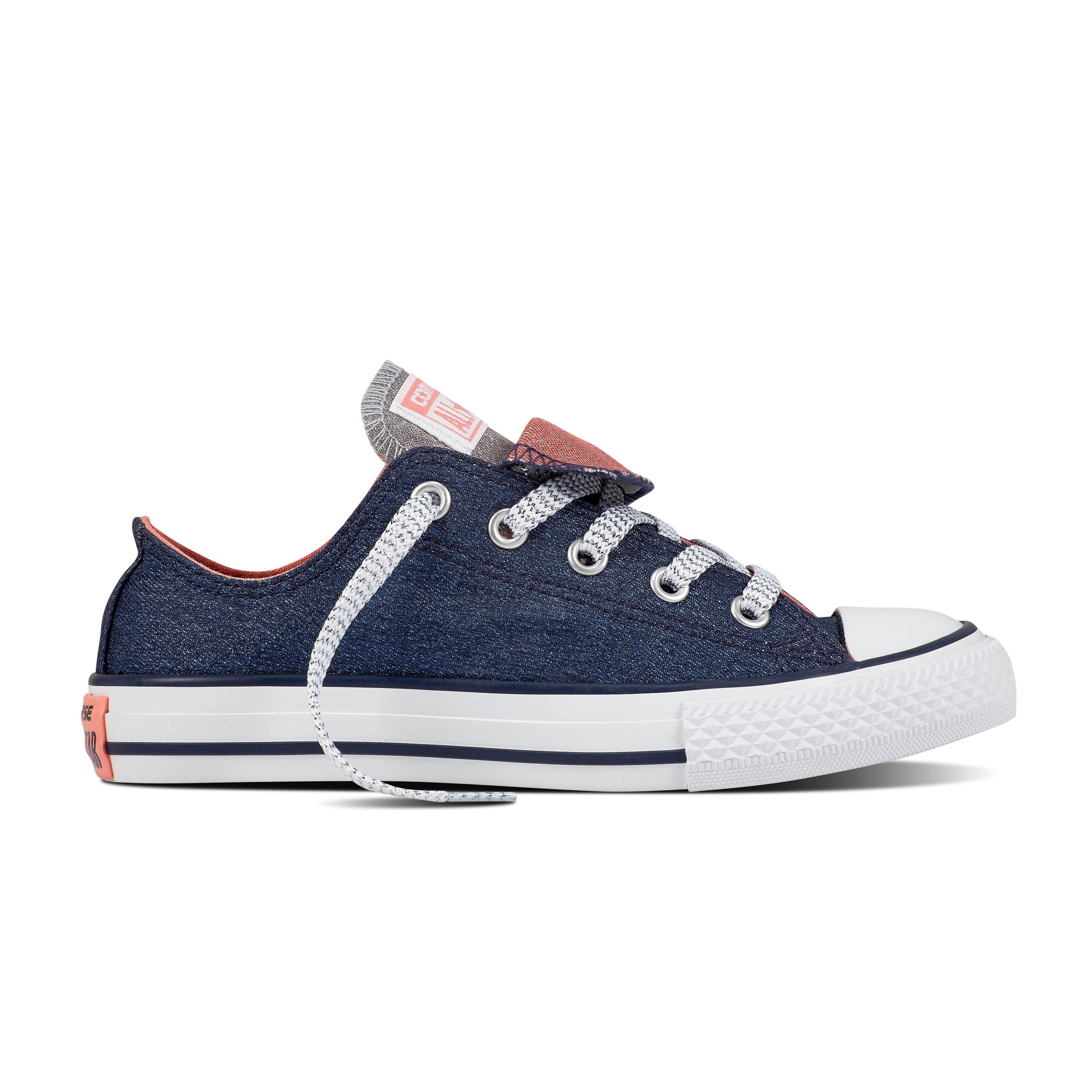 black converse on men
